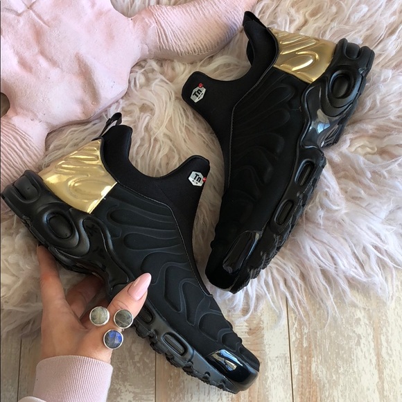 NWT Nike Air Max Plus slip - Picture 3 of 7